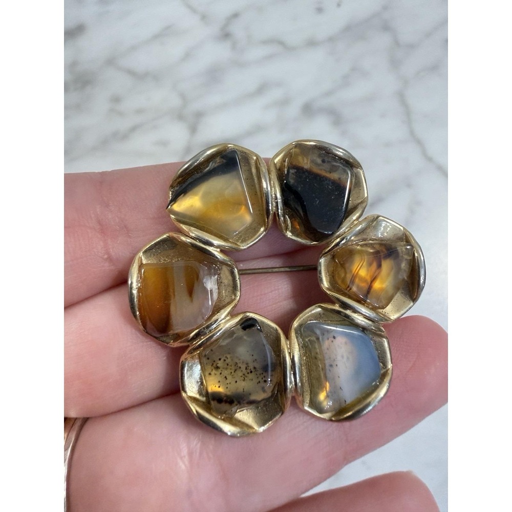 Vintage Dendritic Agate Brooch Gold tone 1.5" Wreath Circle Polished Gem Stone